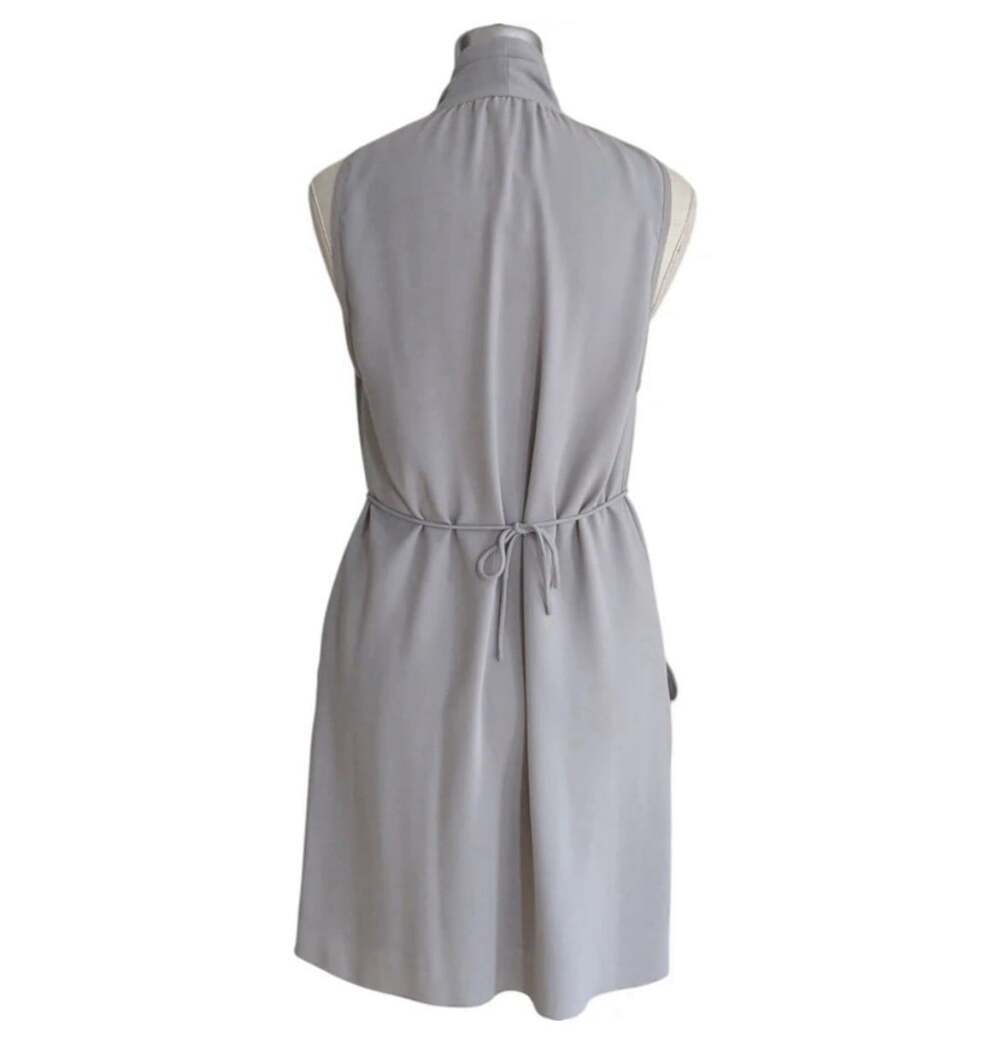 Aritzia Wilfred Sabine Dress Sleeveless Faux Wrap Size Medium Grey - Picture 3 of 6